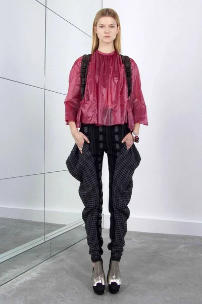 Look 24
